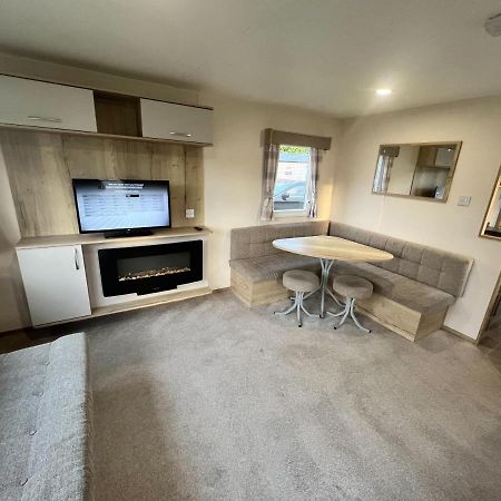 Haven Marton Mere Holiday Park Caravan In Blackpool Exterior foto